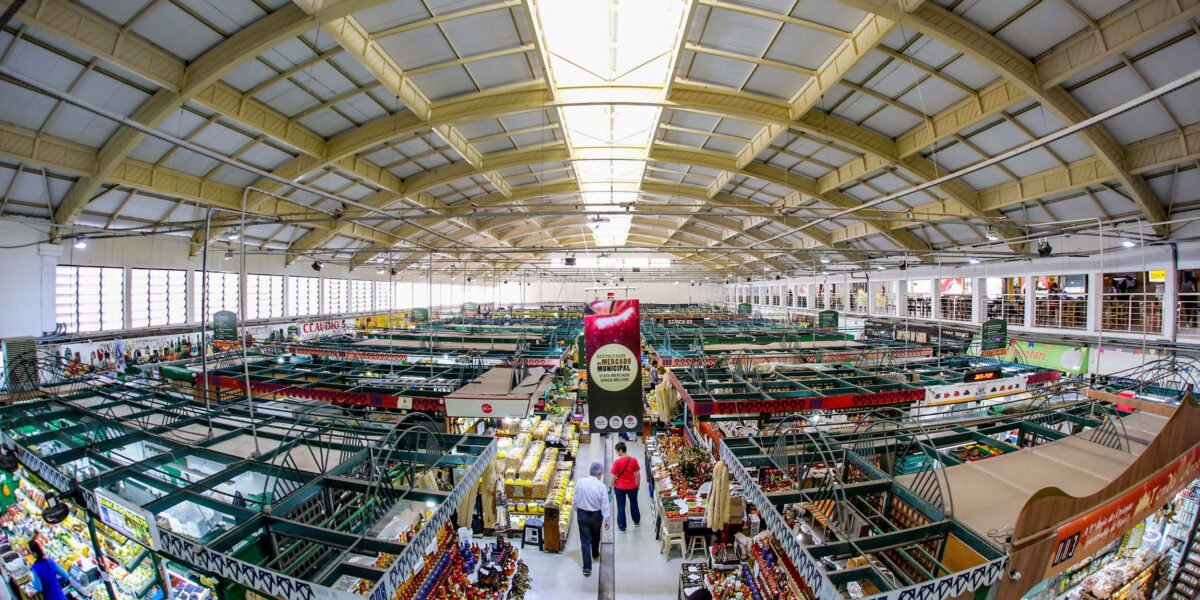Mercado Municipal de Curitiba lança inédito tour virtual 360º - Cultura ...