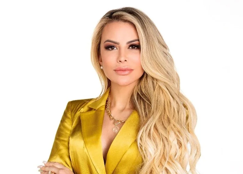 elainne ourives