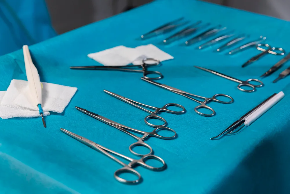 Saiba importância da pinça na cirurgia - Cultura e Negócios