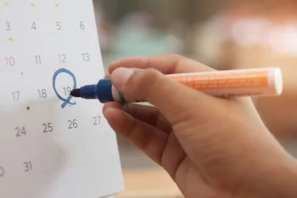 Depois do IPVA, confira o calendário do licenciamento de 2024 em São Paulo