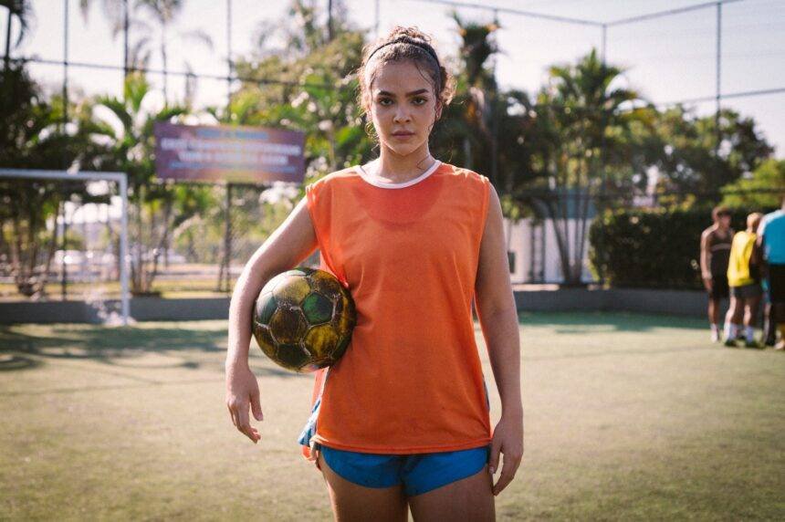 Mel Maia