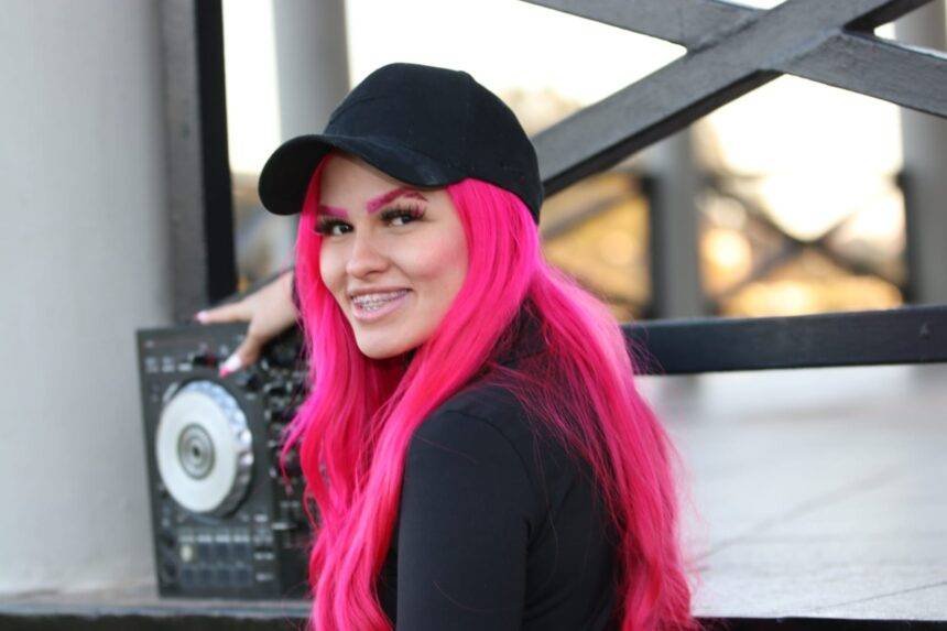 Chrixh Pink