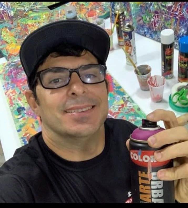 artista plástico Jorge Luiz